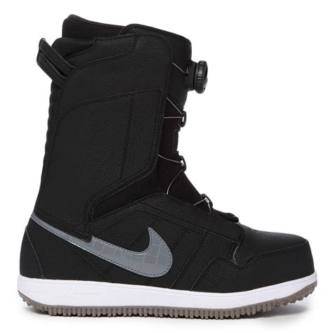 Amazon.com: Nike Snowboard Boots